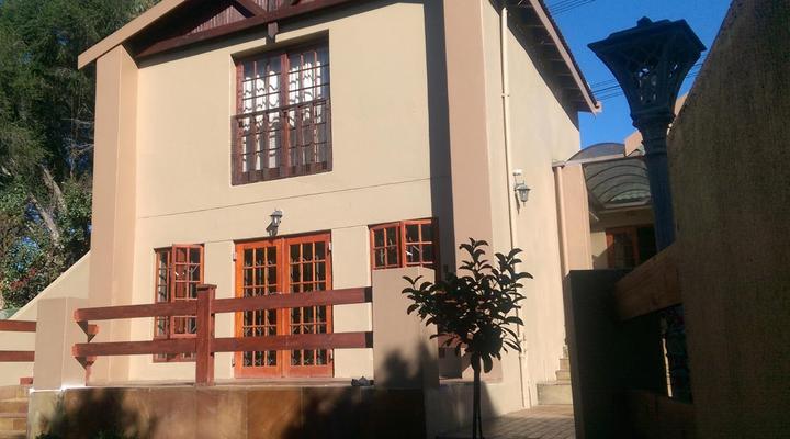 Paulshof Guesthouse - 15 Hluhluwe Road paulshof