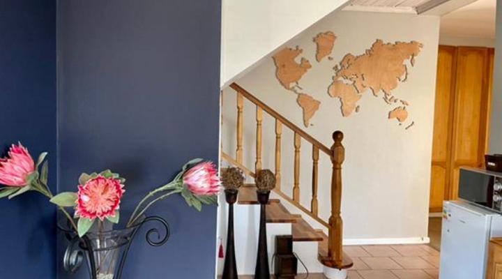 Sandra's Guest House