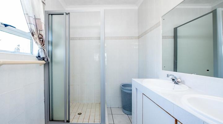 La Crete Sands 11 - Uvongo