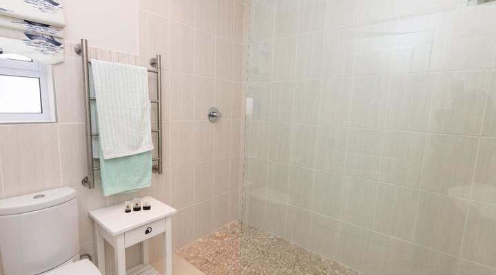 Manhattan Estates - Fisheagle Bay