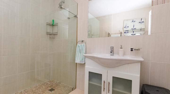 Manhattan Estates - Fisheagle Bay