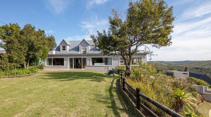 Manhattan Estates - Woodlands Villa