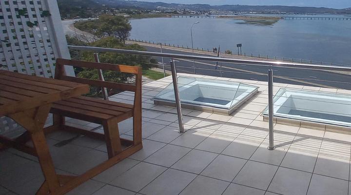 Phoenix Lodge and Waterside Accommodation