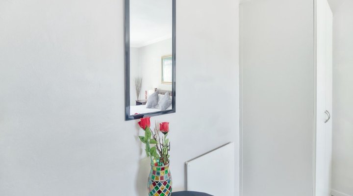 Red sky self catering