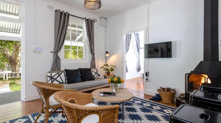 Jonkershoek Valley Cottage