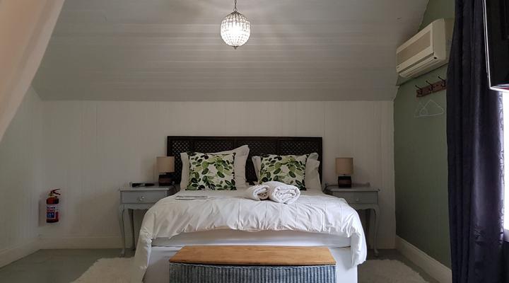 Coach House Bed & Breakfast