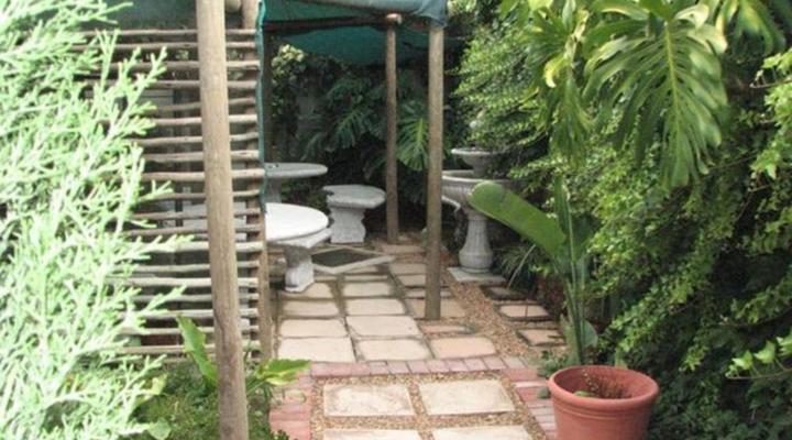 Magnolia Place Stellenbosch Guest House