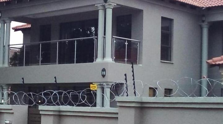 MOK villa holiday home next to Kruger