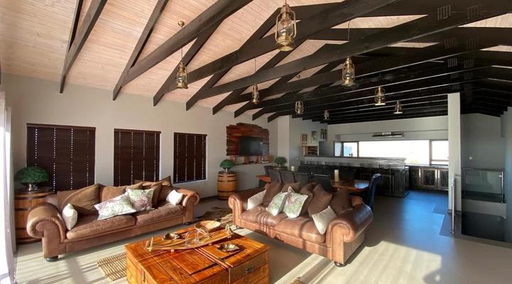 Steenbokkie: Double-storey Holiday House