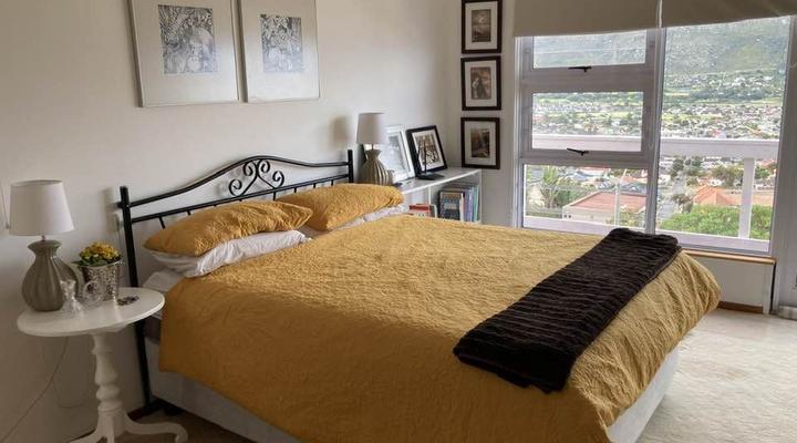 Two Oceans Artist's Home