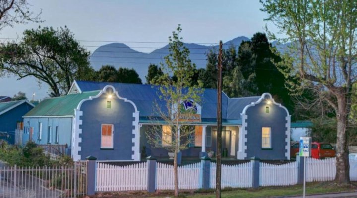 Outeniqua Travel Lodge