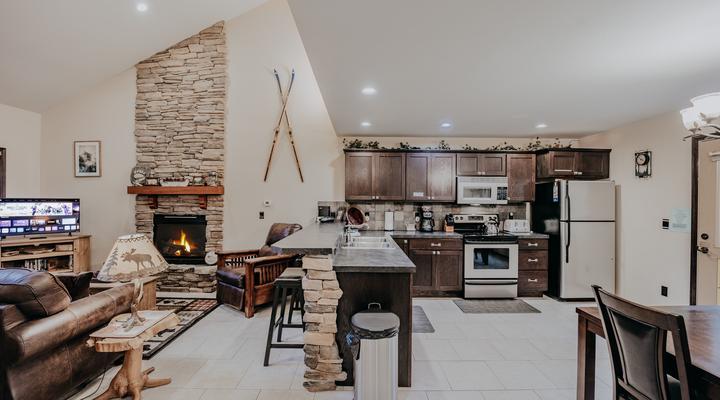 #89 Glacier Springs Cabin