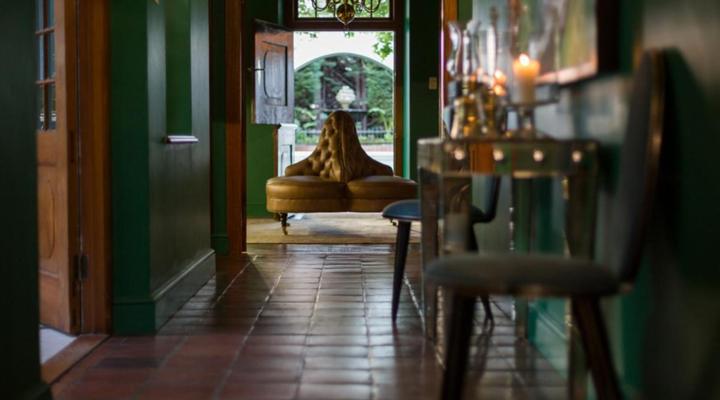 Akademie Street Boutique Hotel