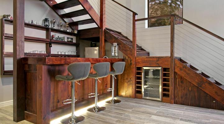 Zaria Sun Family by HostAgents