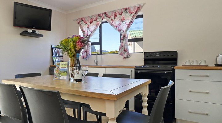 The Beach Cottage Betty's Bay 