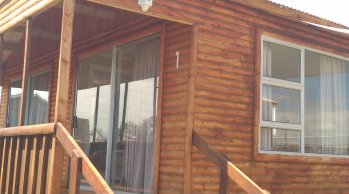 CoCo de Mer Self Catering Logs