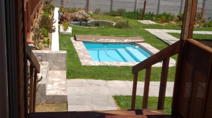 CoCo de Mer Self Catering Logs