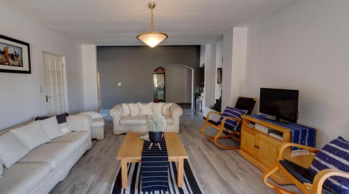 Royal Sea Star Guesthouse