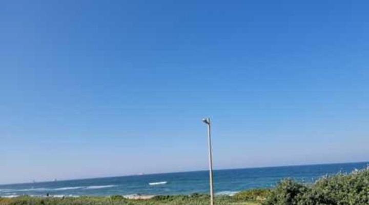 The Waves of the Ocean