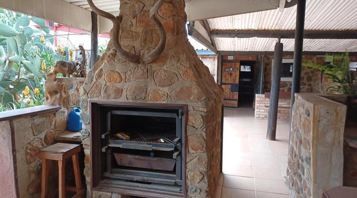 Khaya Langa Guest House & Contractors Accommodation