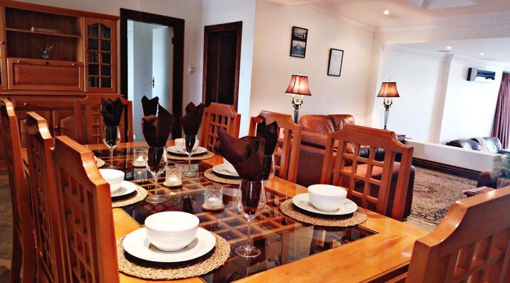 Trumpetters Drift Game Farm