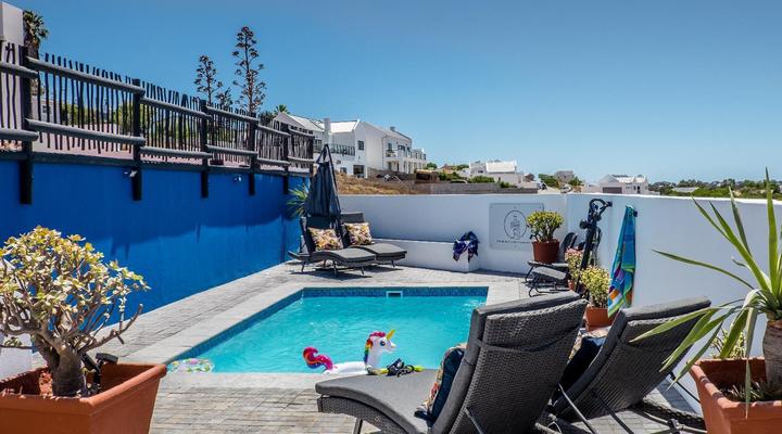 Da Gama Bay Holiday Units