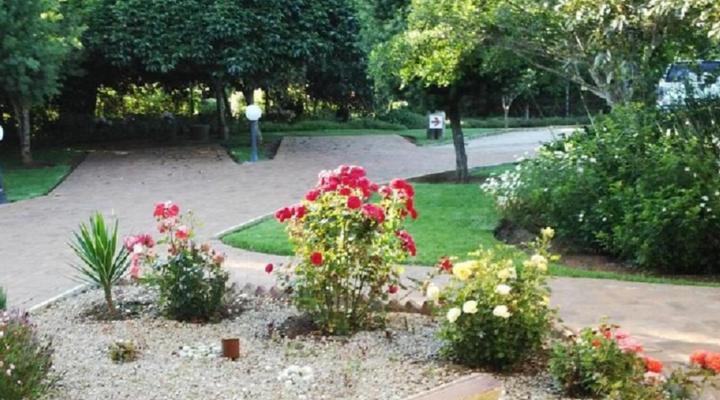 Paradise Cove Country House