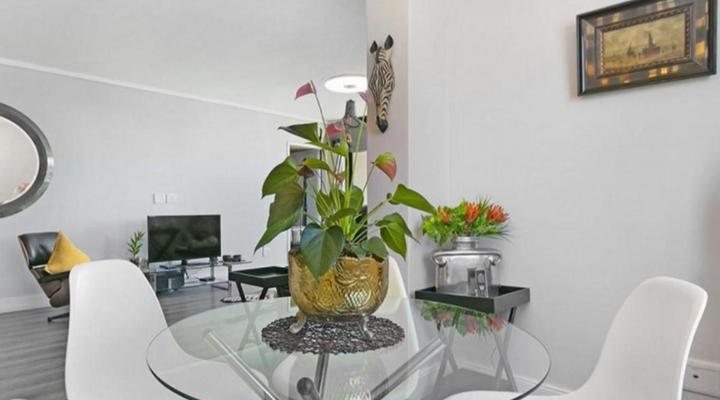 Waters Edge 220 by AirAgents