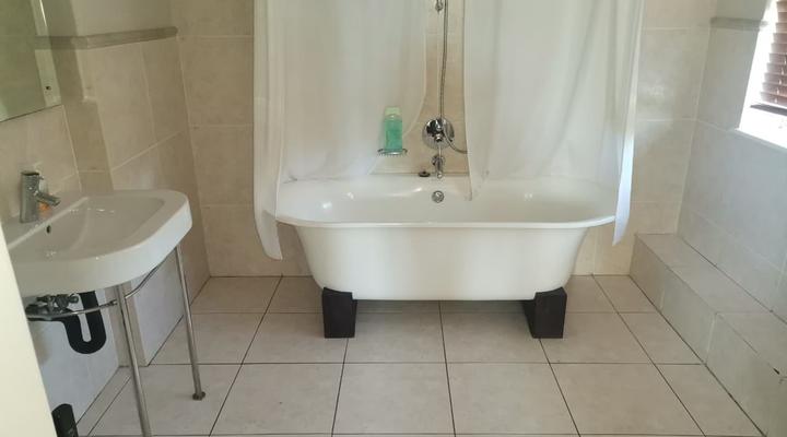 Arkenstone Frys Guest House