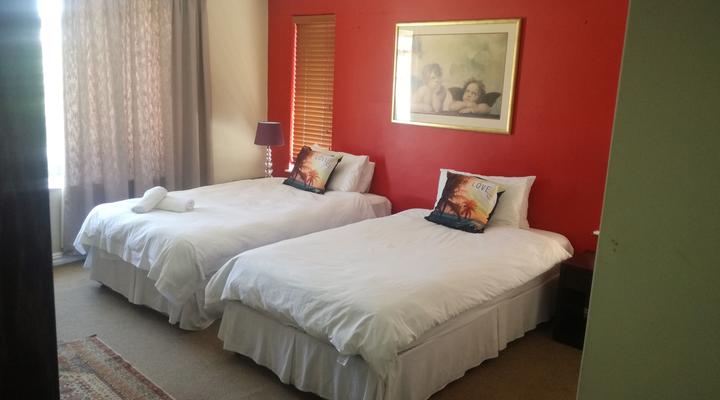 Arkenstone Frys Guest House