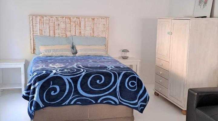 Little Marina - Pet Friendly