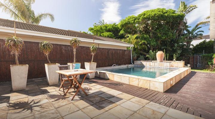 Africa Beach Bed & Breakfast