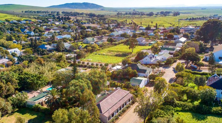Darling Lodge Guest House