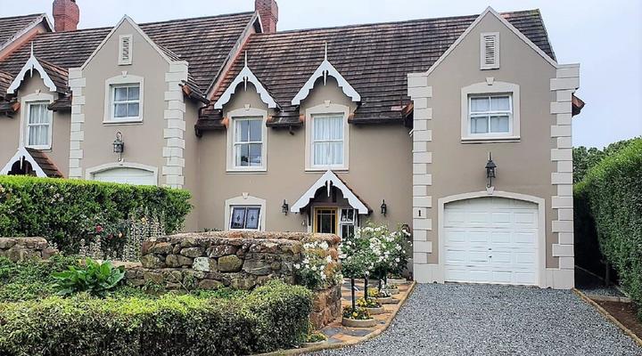 One Rawdons Country estate