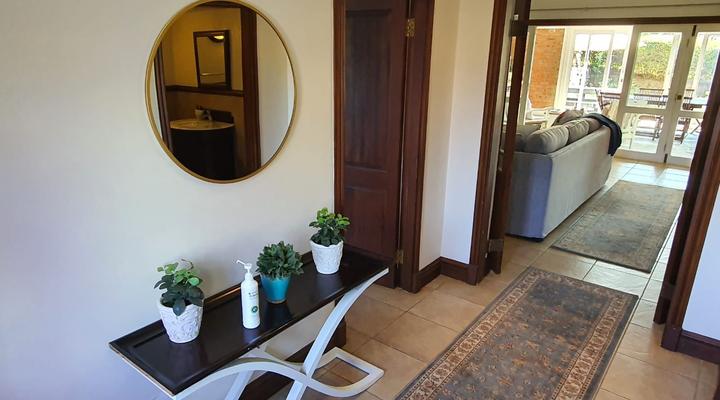 Two Rawdons Country Estate