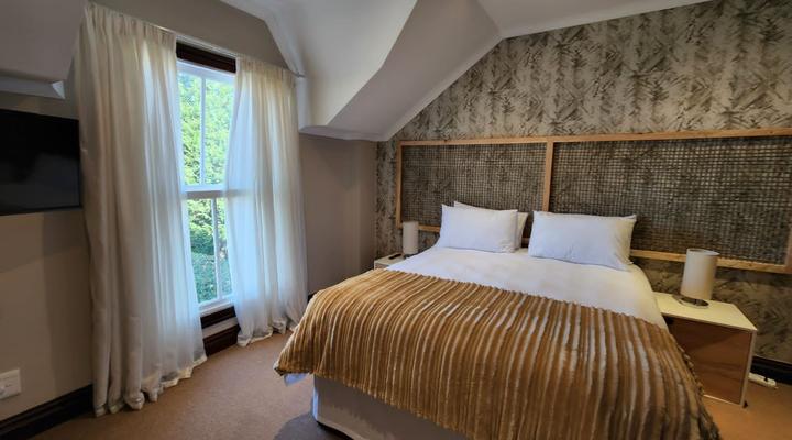 Three Rawdons Country Estate