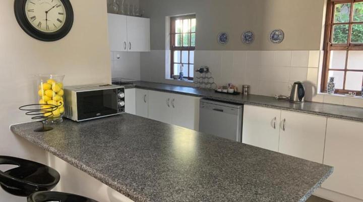 La Gratitude Guest House 