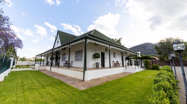 Victorian Square Guesthouse