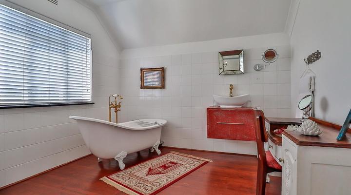 Senate Boutique Guesthouse