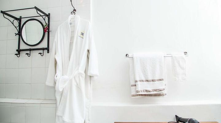 Senate Boutique Guesthouse