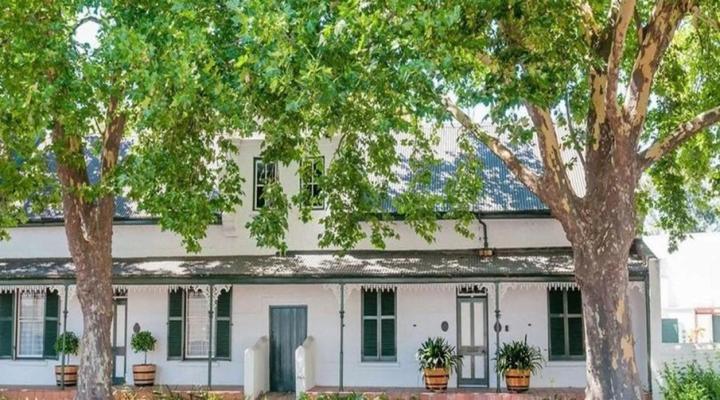 Mavilla Stellenbosch Guest House