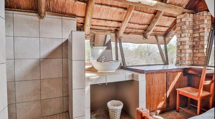 Adventure Bush House II