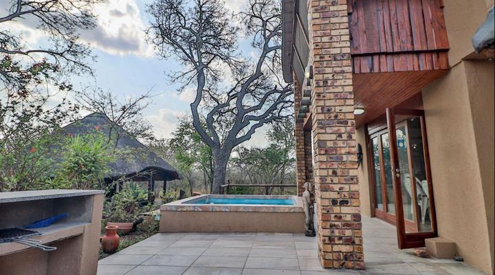 Adventure Bush House II