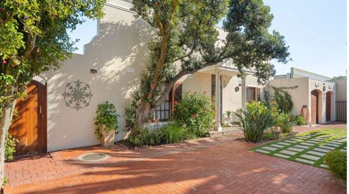 Meerendal Cottage