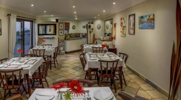 Lalapanzi Guest Lodge