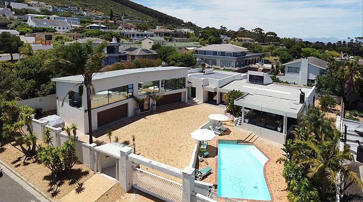 The Model Guest House