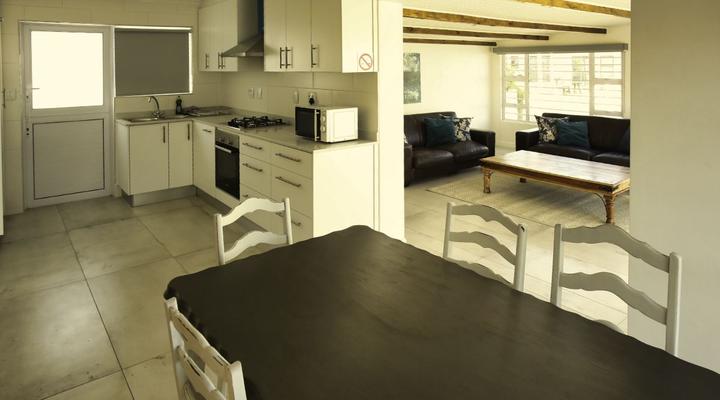 Skiathos Villa, Langebaan, 6-sleeper