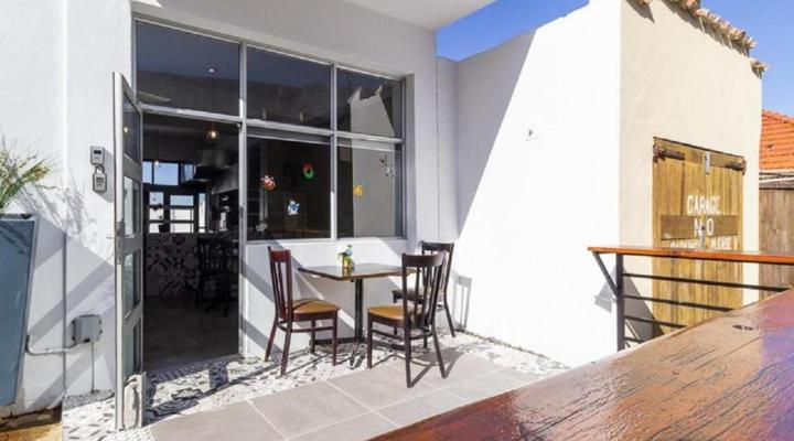 AirCommodation Guesthouse