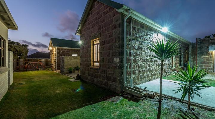 Lilla-Bett Pet-Friendly Accommodation Mossel Bay