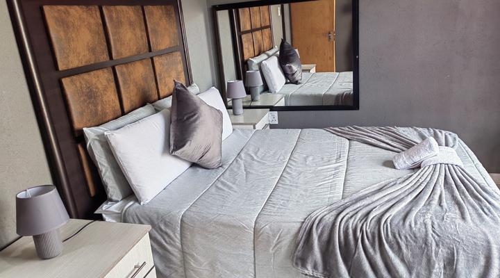 Kgakgamela Road Lodge